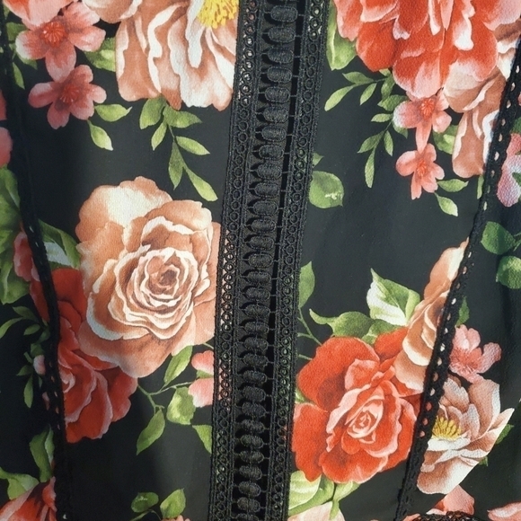 Disney Princess Floral Dress - Picture 4 of 13